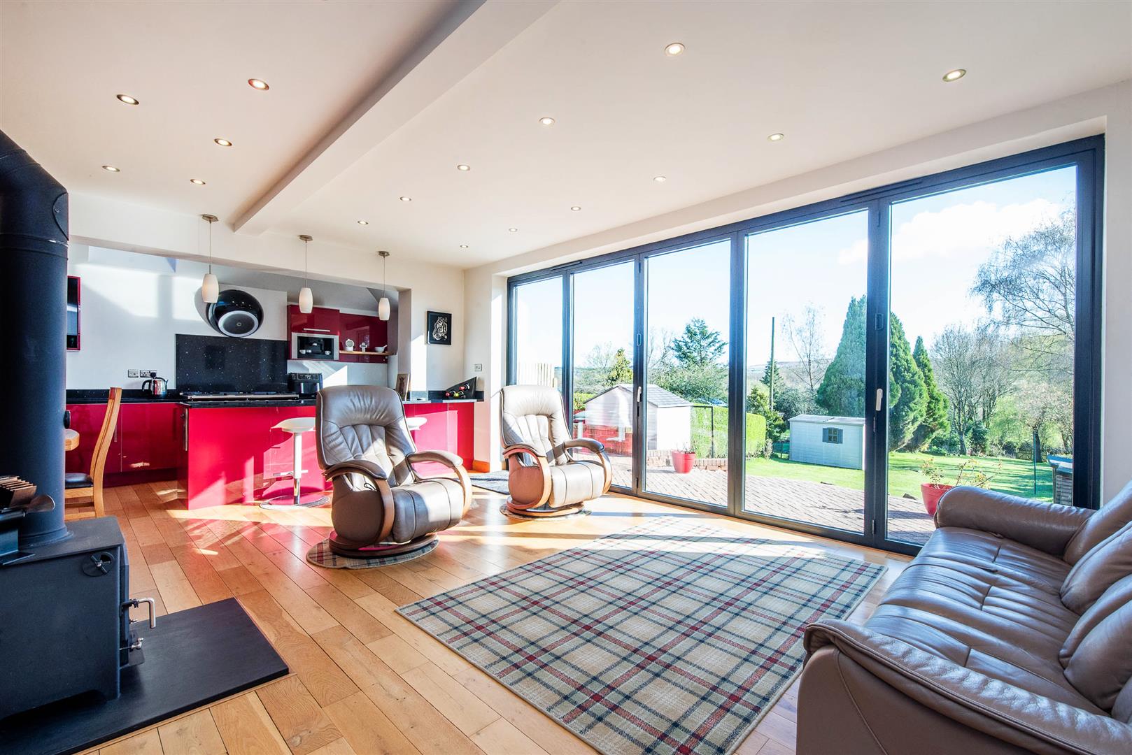 3 bed property in Bolton Road, Chorley